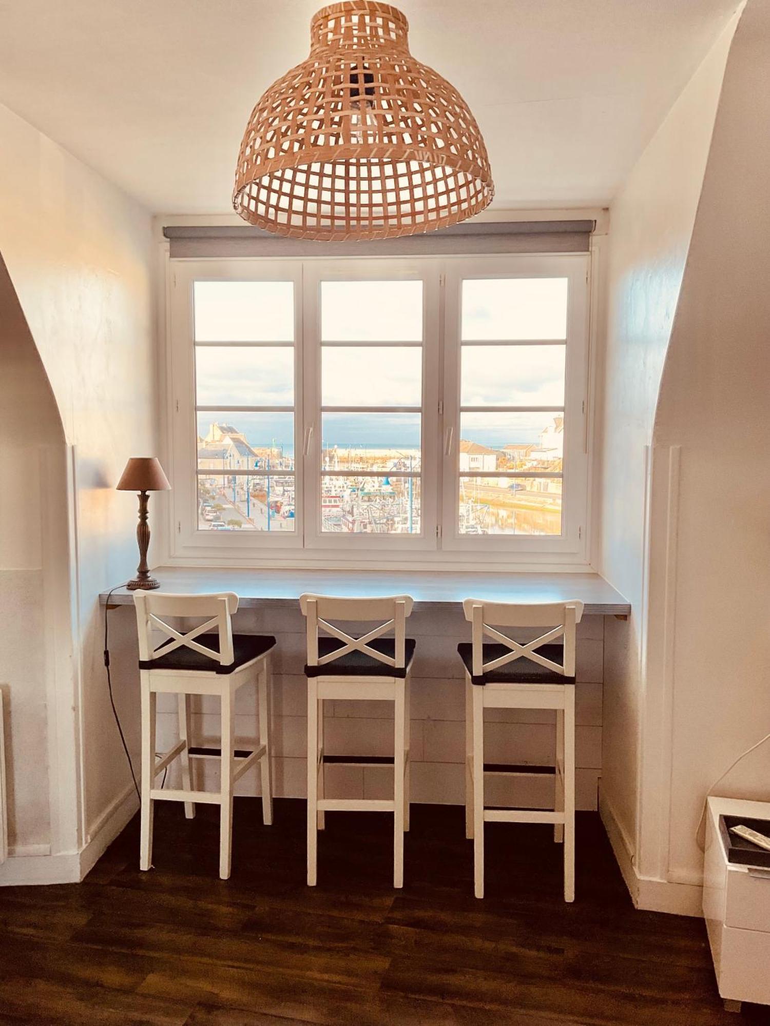 Vue Sur Mer 贝桑于潘港 外观 照片